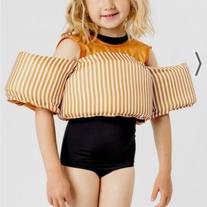 Kortni Jeane brown stripe splasher